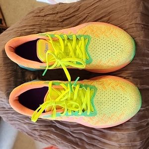 Women Running Shoes DYNABLAST Women's by Asics